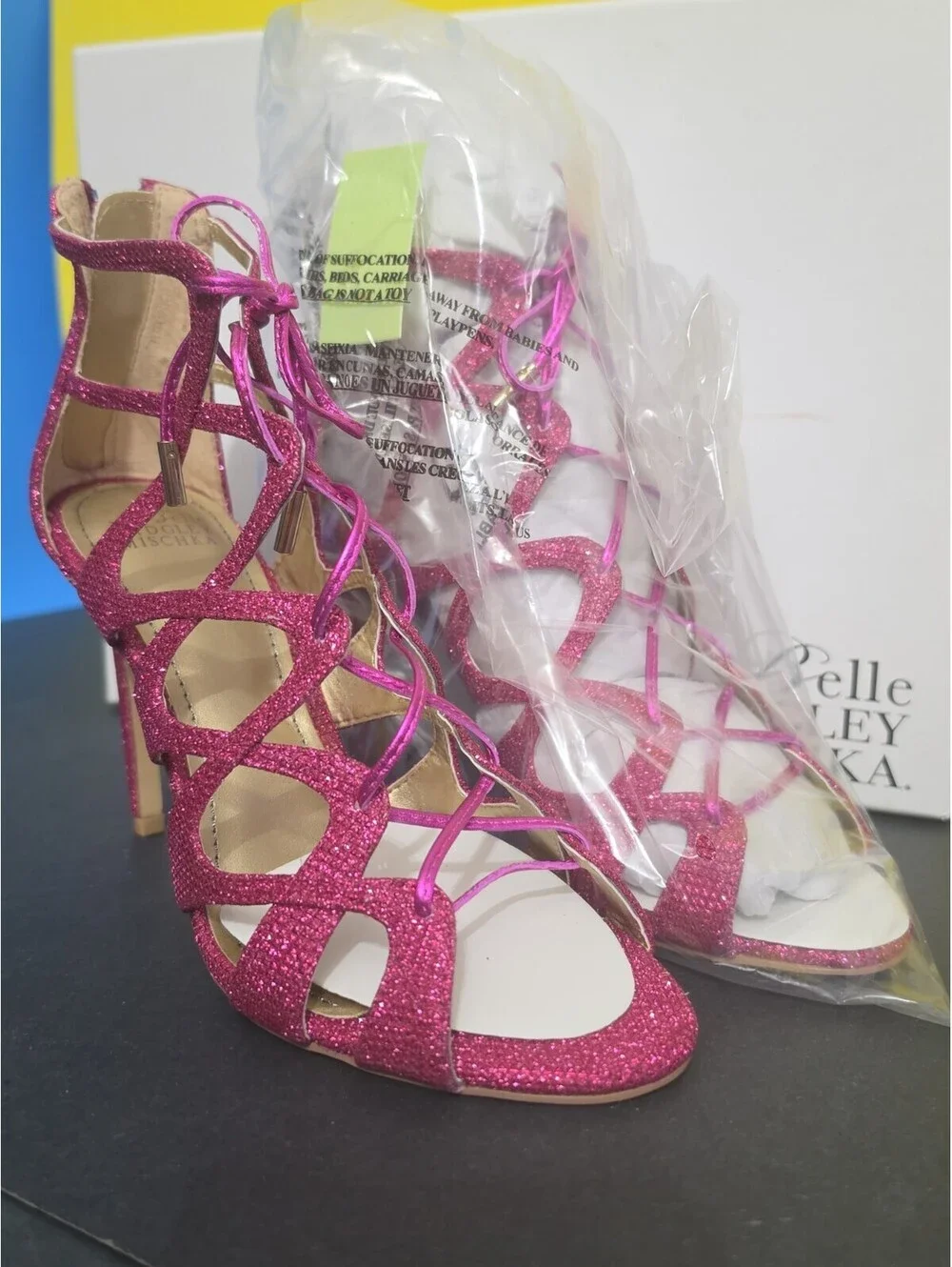 Badgley Mischka product pair